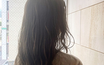 ベージュブラウン 大柳直子